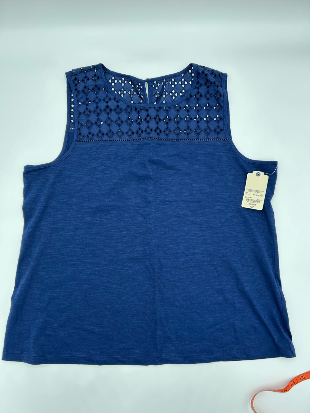 St. John’s Bay Sleeveless Navy Eyelet Yoke Tank Top XXL NWT